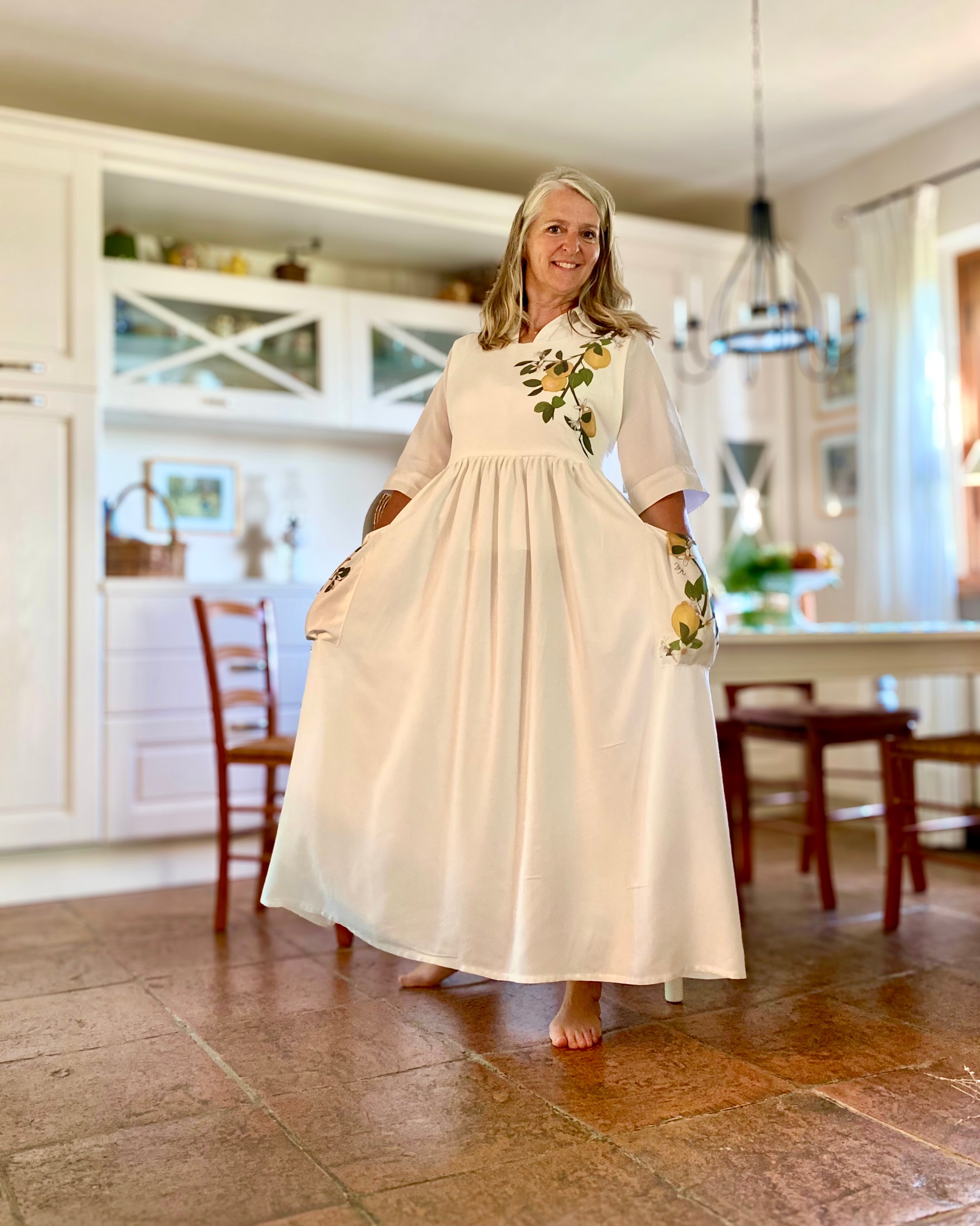 Lemon Tree - abito grembiule, lungo, bianco - OUTGOING